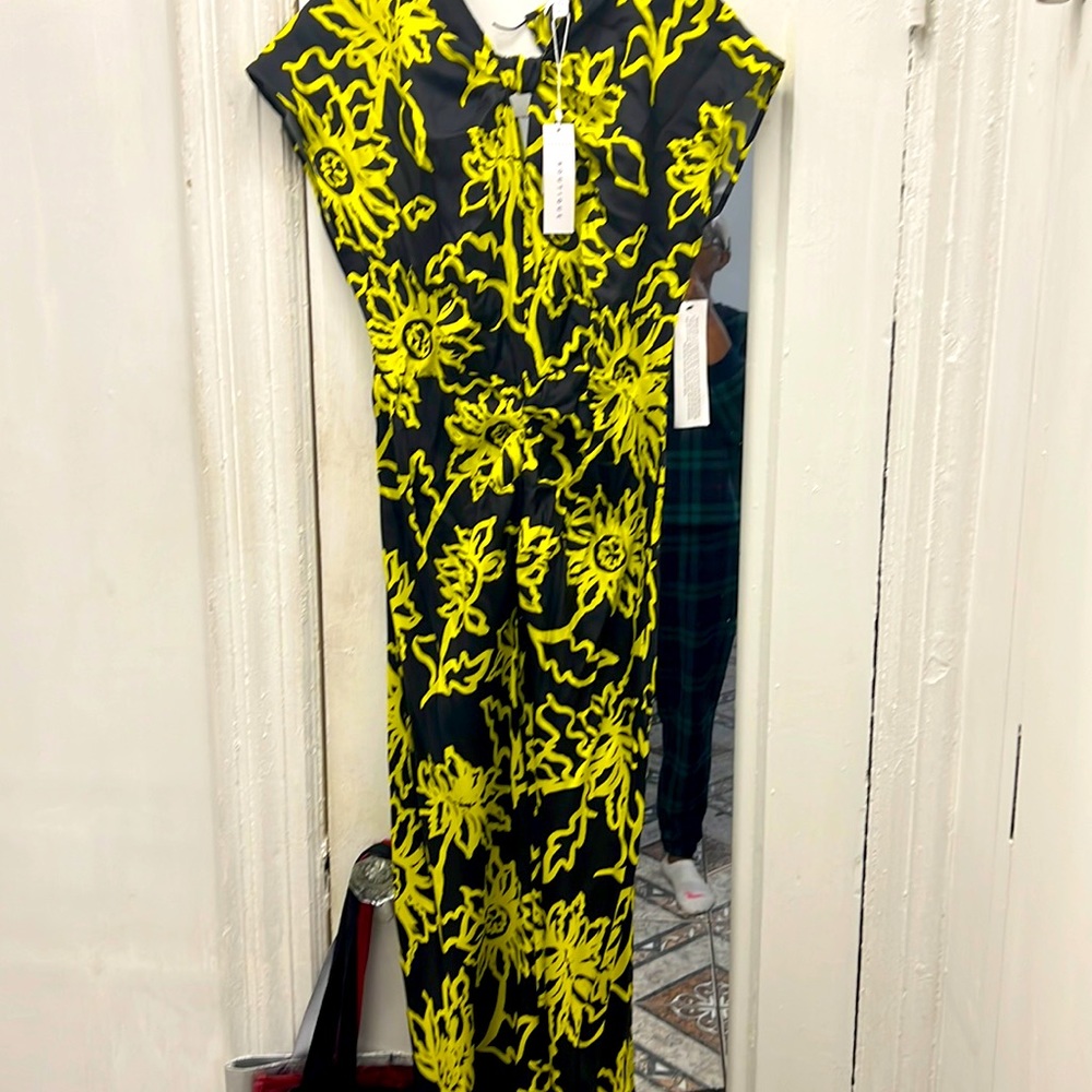Yellow and black dress top shop size 8
